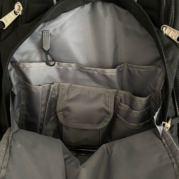 HIGH SIERRA BACKPACK - Picture 2 of 7